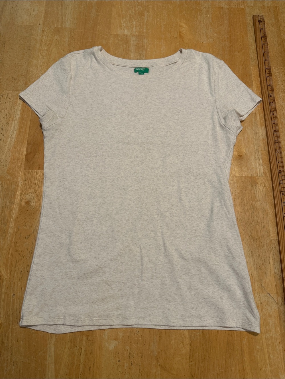 LIKE NEW Benetton White Supima Cotton Blend Crewneck Tee - Size M